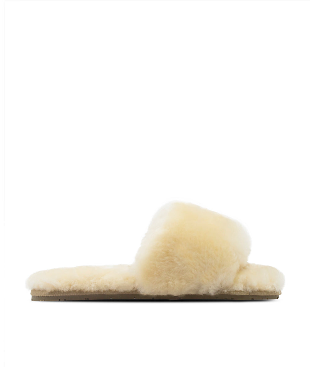 Women's UGG Fluffy Slipper Main image